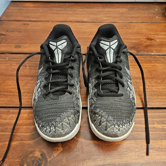 Nike Kobe Mamba Rage shoes - Picture 3 of 9